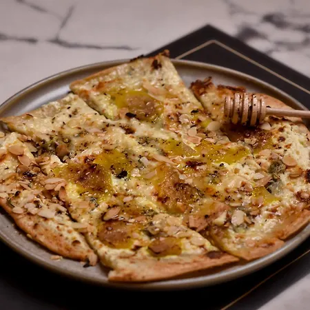 Atmosfera Aparthotel 3*