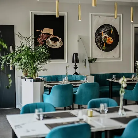 Atmosfera Aparthotel