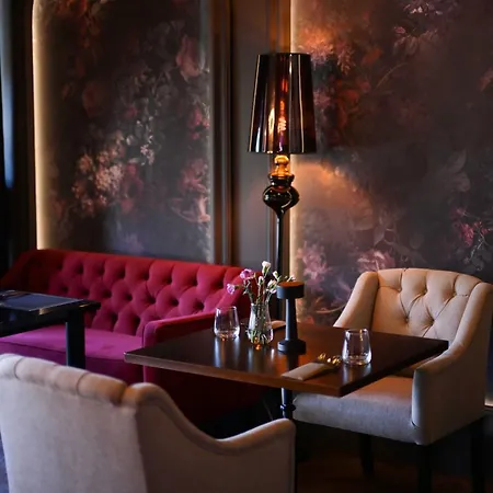 Atmosfera Aparthotel